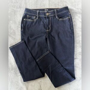 A.N.A Jegging Jeans Size 4